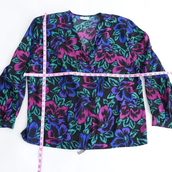 Vintage Lady Dame Plus Black with Floral Design Long Sleeve Button Up Blouse XL - Picture 5 of 14